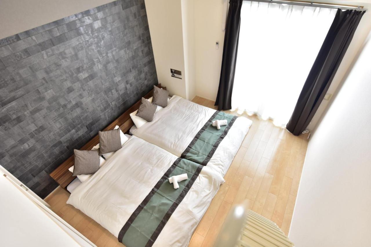 Apartamento モノトーン難波 Osaka Exterior foto