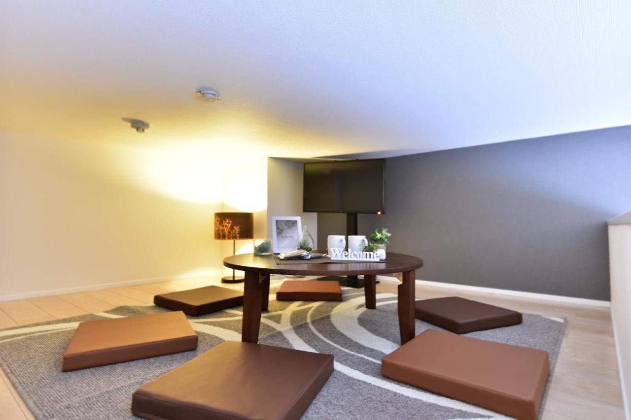 Apartamento モノトーン難波 Osaka Exterior foto